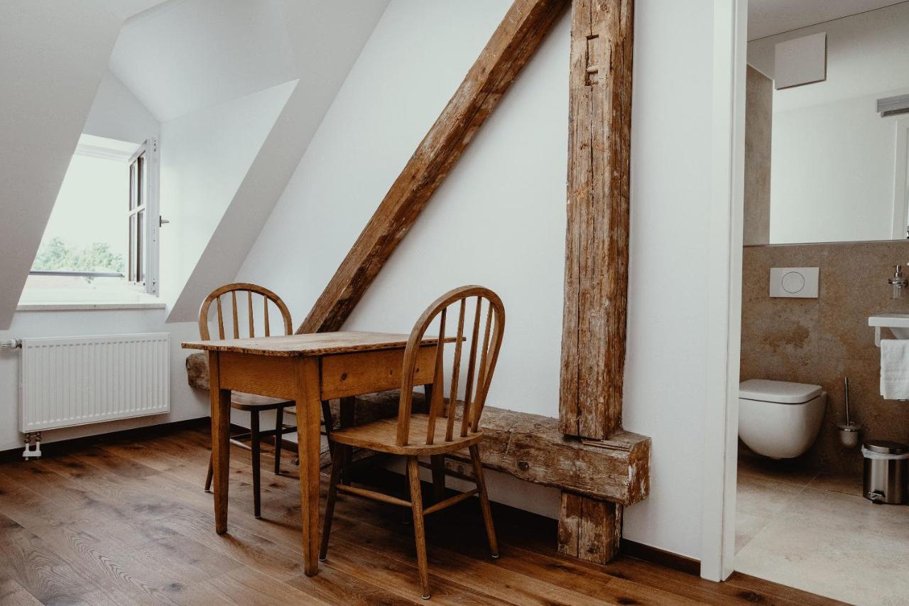 Hotel Schierlinger Braeustueberl Екстериор снимка