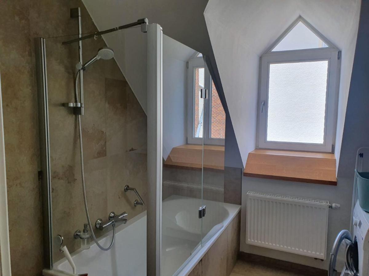 Hotel Schierlinger Braeustueberl Екстериор снимка